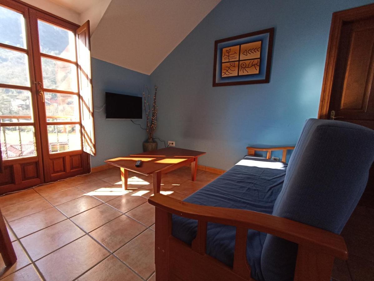 Apartamento Casa Felisa Pola de Somiedo Exterior foto